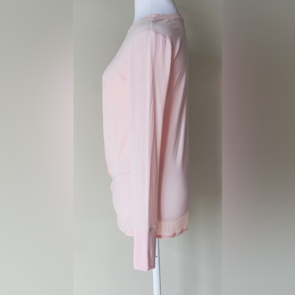 Zella Women's Knotted Front Crewneck Pink Long Sleeve Top NWOT Size Small - Picture 3 of 6